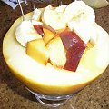 Pyszny deser z własnych melonów - z małym dodatkiem: banan, nektaryna, ajerkoniak :-)