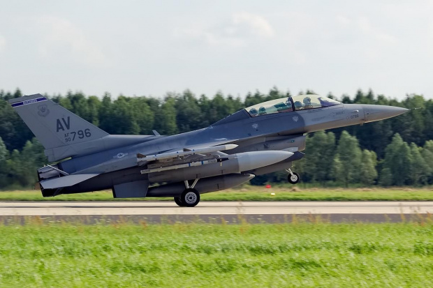 Lockheed Martin F-16 D Fighting Falcon
United States - US Air Force (USAF)