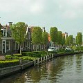 typowe holenderskie miasteczko..
