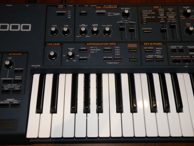 Roland JP-8000 Azzorka