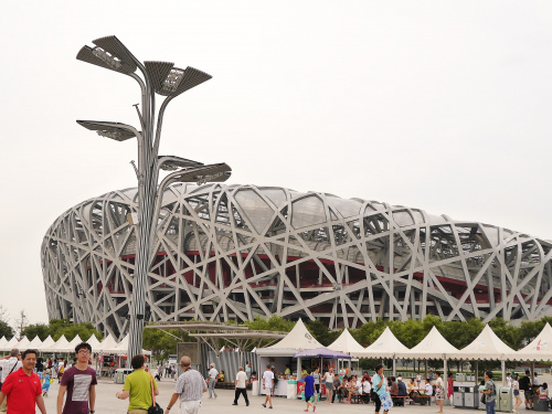 Fantastyczne kształty budynków w Pekinie - Stadion olimpijski