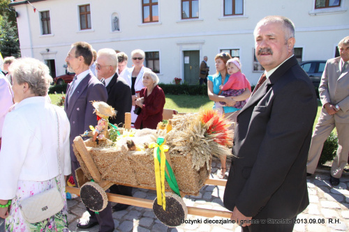 Dożynki diecezjalne i gminne w Strzelnie 2013