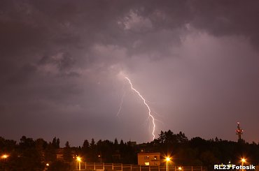 Pioruny #pioruny #błyskawice #WyładowaniaAtmosferyczne #burza